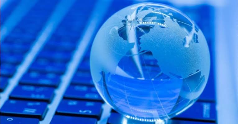 GlobeInsightBlog: Global Insights for Modern Readers Today